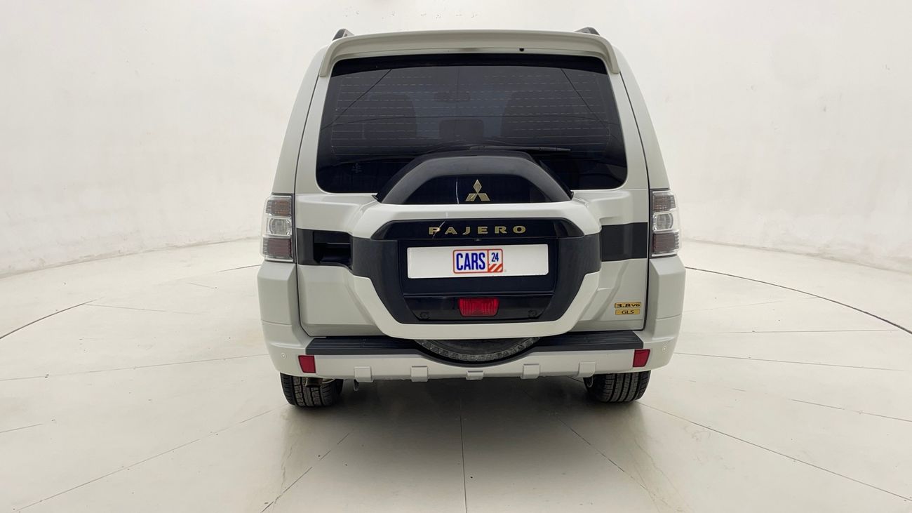 Mitsubishi Pajero GLS HIGHLINE 3.8 | Zero Down Payment | Home Test Drive