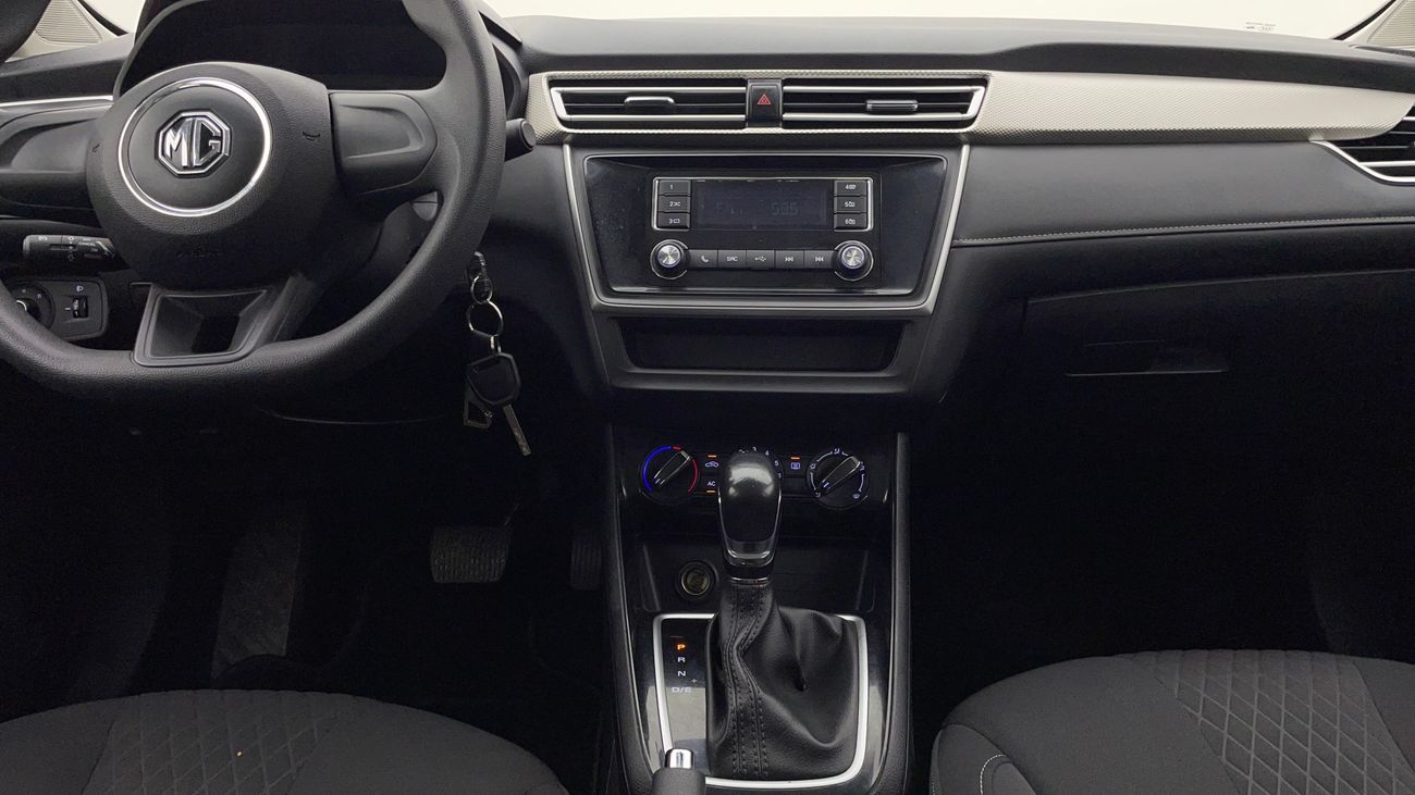 أم جي 5 STD 1.5 | بدون دفعة مقدمة | اختبار القيادة في المنزل