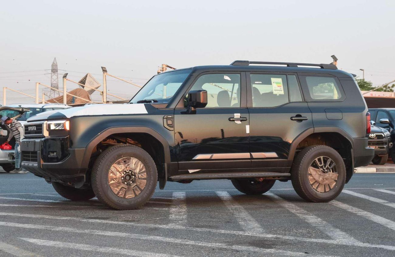 Toyota Prado TOYOTA LAND CRUISER PRADO 2.4L 4WD PETROL SUV 2025 (Inside Black)
