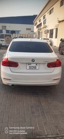 BMW 320i Exclusive 2.0L