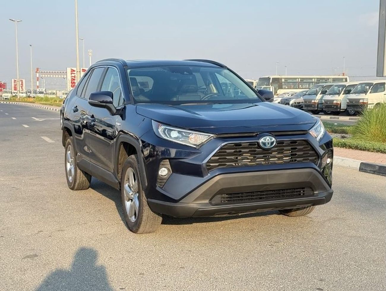 Toyota RAV4 XLE 2.5L