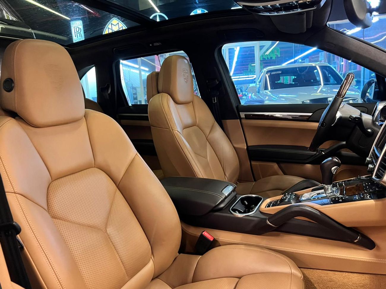 Porsche Cayenne GTS 4.8L 2013 Porsche Cayenne GTS – Premium Performance SUV  - Perfect Condition