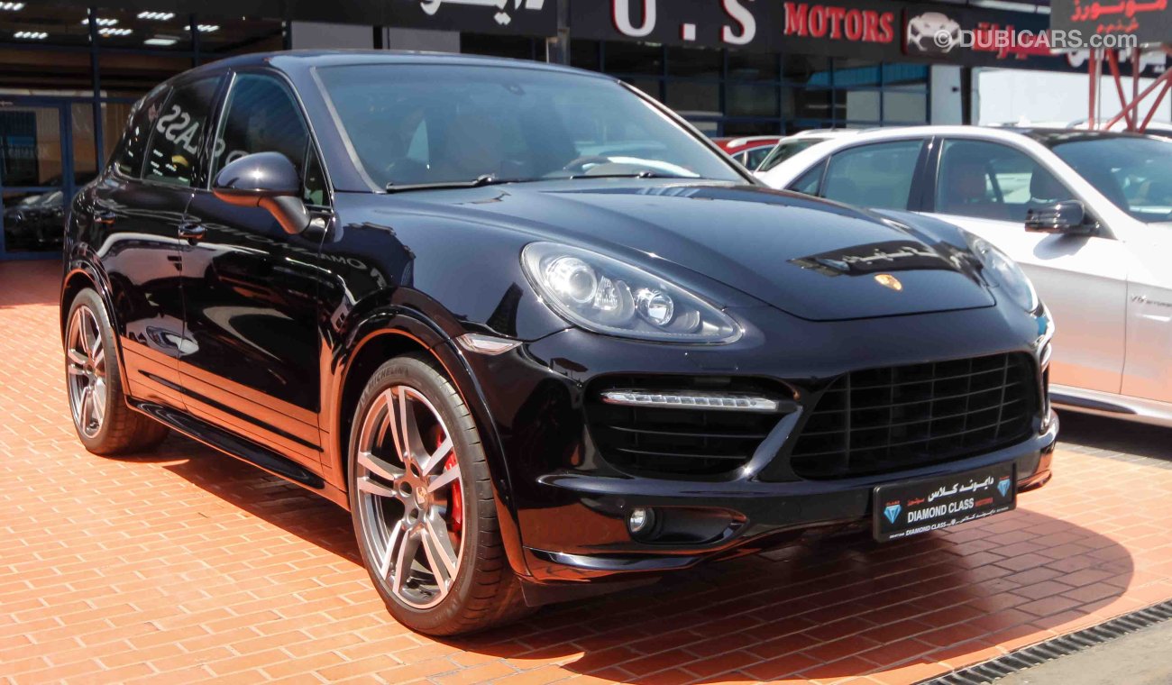 Porsche Cayenne GTS