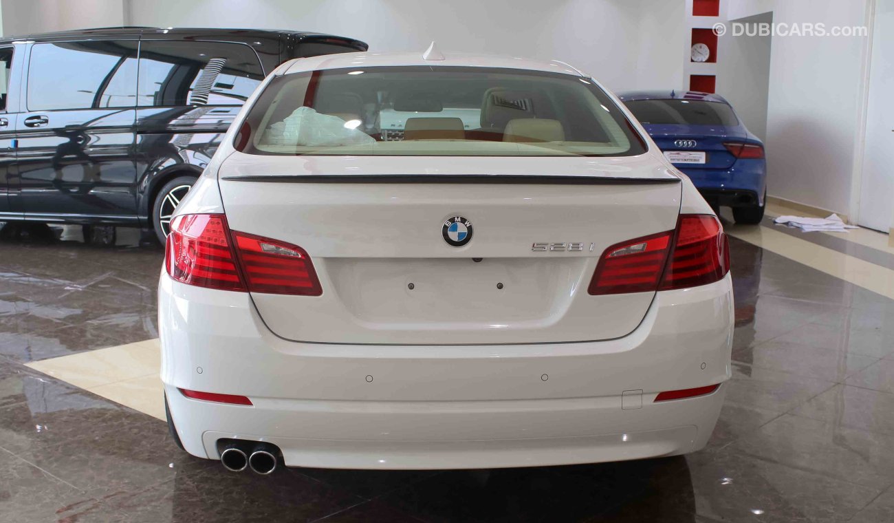 BMW 528i I