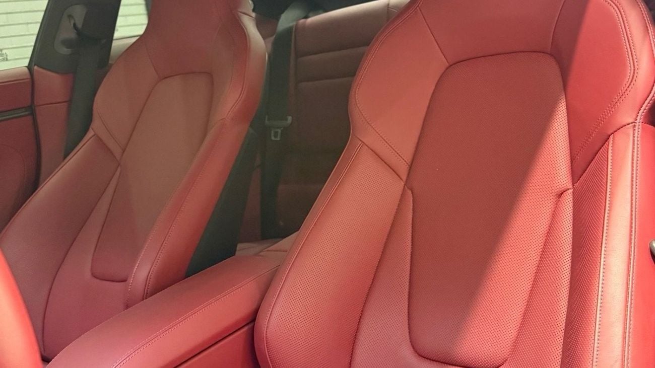 بورش 911 Carrera 3.0L (444 HP) Coupe