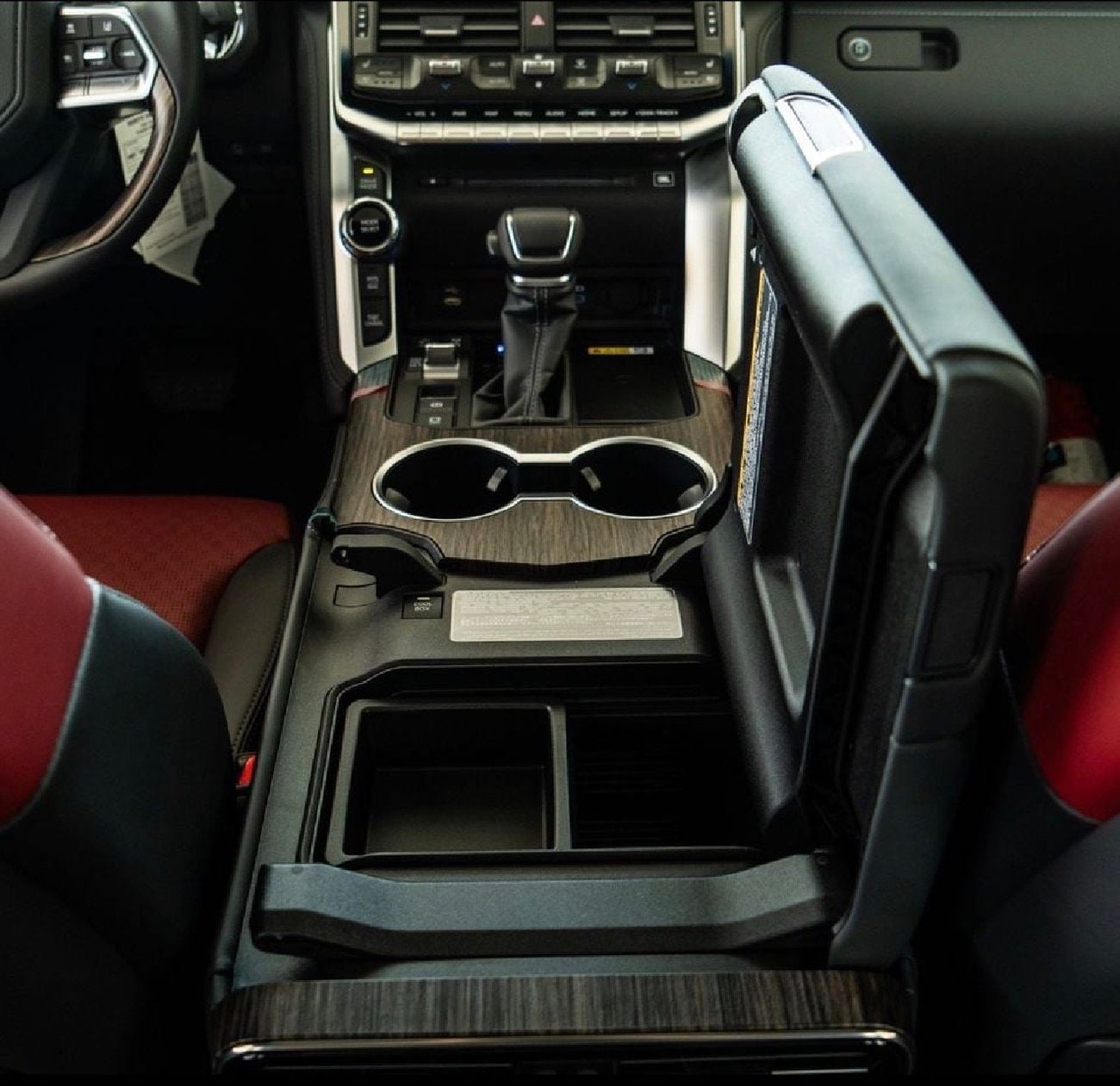 تويوتا لاند كروزر VXR 3.5 TWIN TURBO 2026