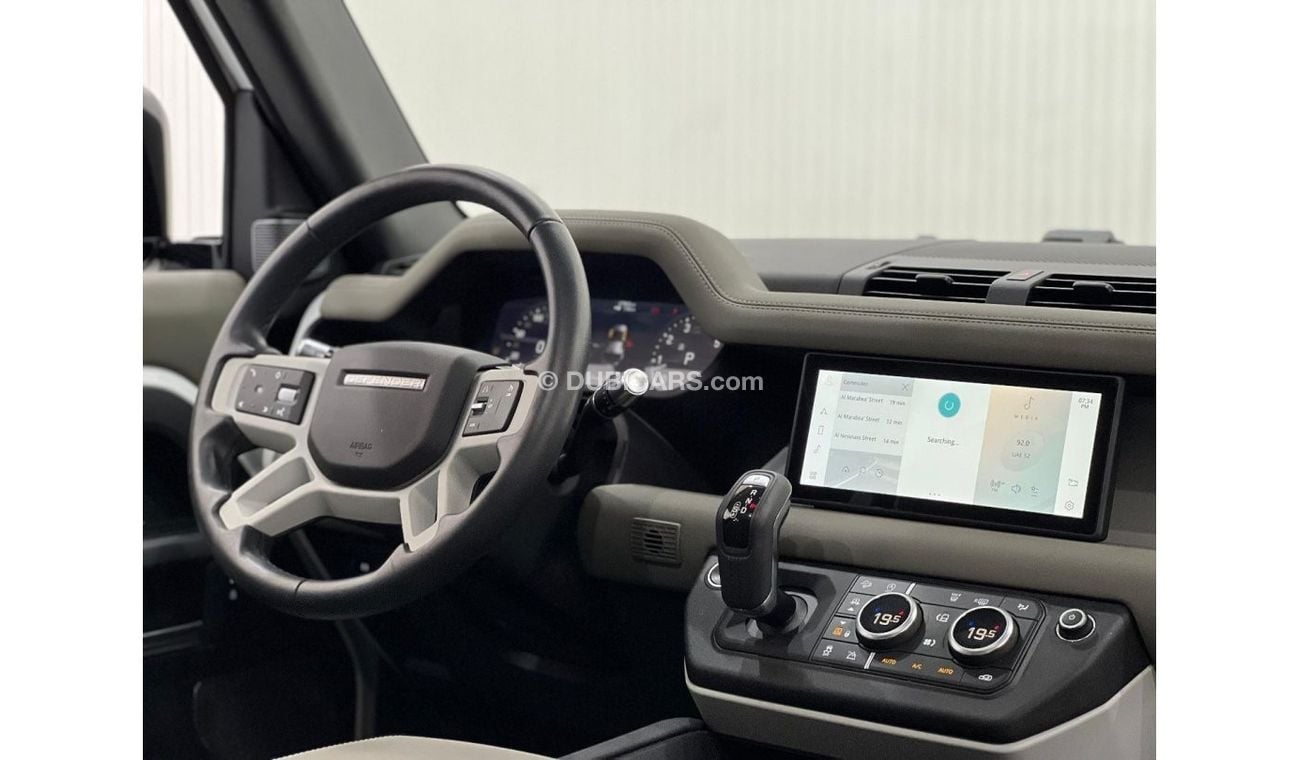 لاند روفر ديفندر 2021 Land Rover Defender P300 110 S, Feb 2026 Land Rover Warranty, Land Rover Service Pack, GCC