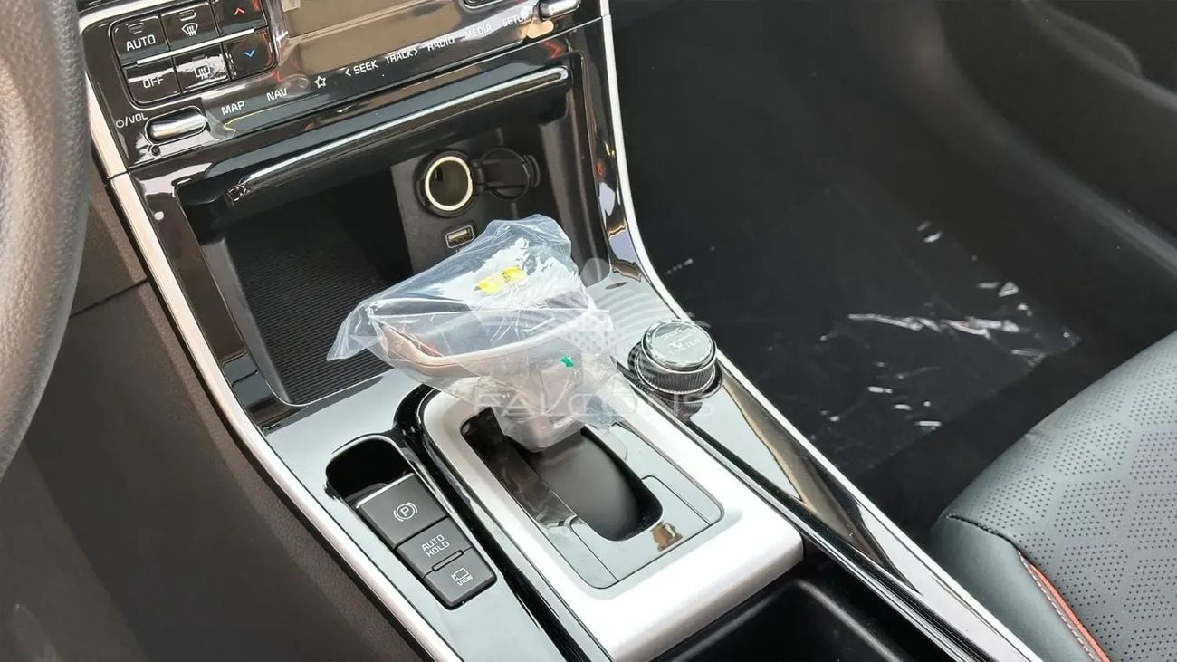 Kia Seltos Luxury  comfort 1.5L CVT AT – Full Option, Panoramic Sunroof & 360 Camera