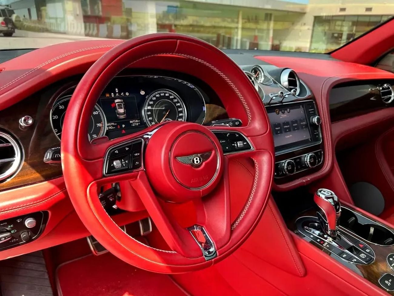 بنتلي بينتايجا EID SALE | 1 YEAR FREE WARRANTY |  AED 4,640 P.M | 0% DOWN PAYMENT | BENTLEY BENTAYGA | 4.0L V8 | 20