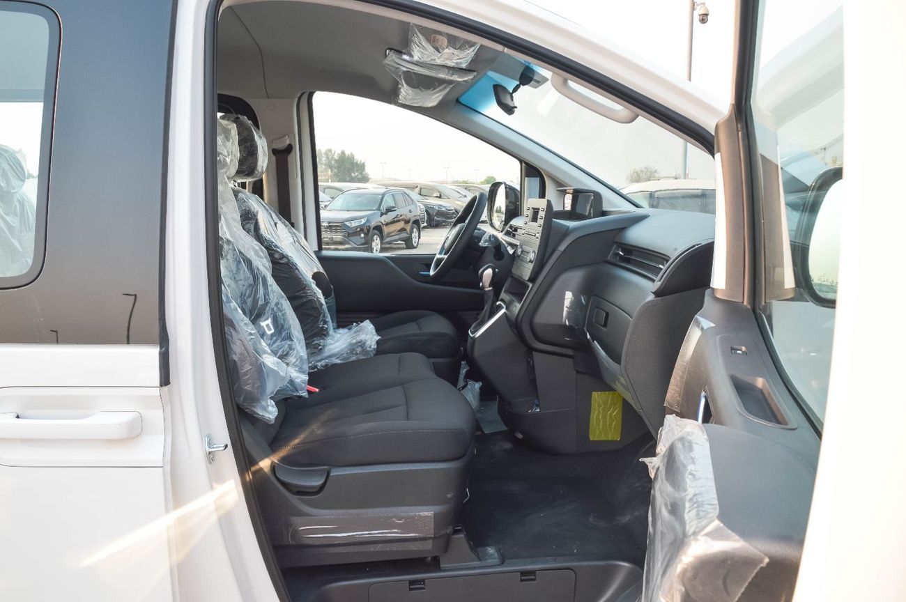 هيونداي ستاريا HYUNDAI STARIA 3.5L FWD PETROL MINIVAN 2025