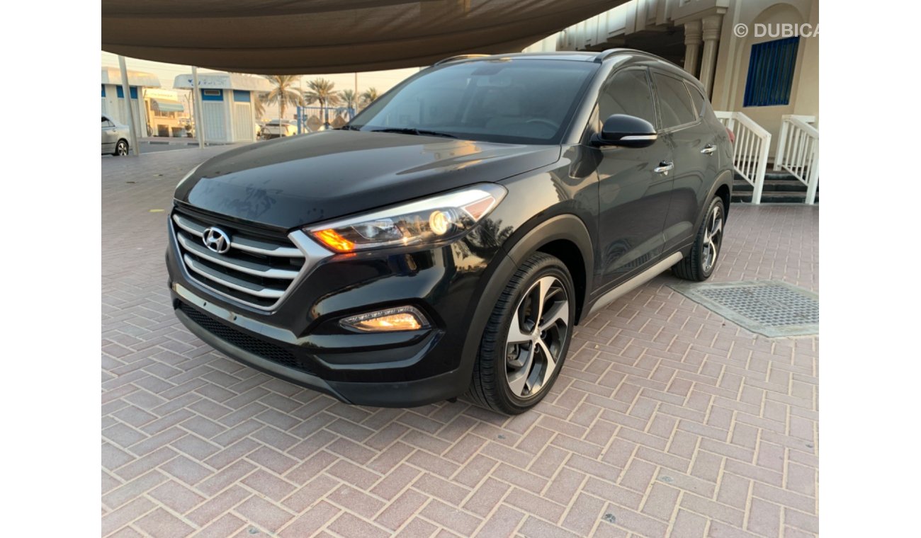 Hyundai Tucson LIMITED TURBO PANORAMIC AND ECO 1.6L V4 2017 AMERICAN SPECIFICATION