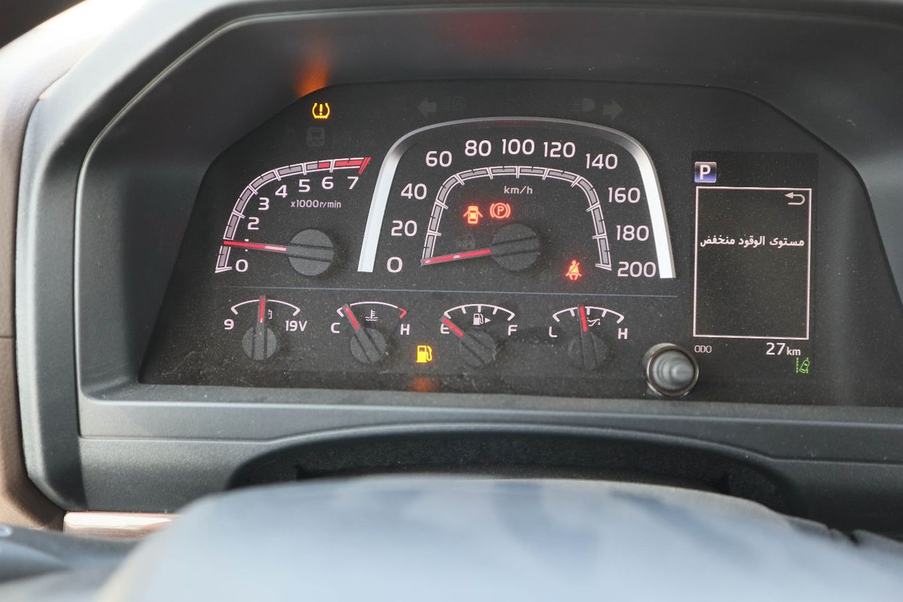 Toyota Land Cruiser Pick Up Std 4.0L Double Cab Utility 4WD Toyota Land Cruiser 70 Series (GRJ79, 4.0L, Double Cab, 4WD)