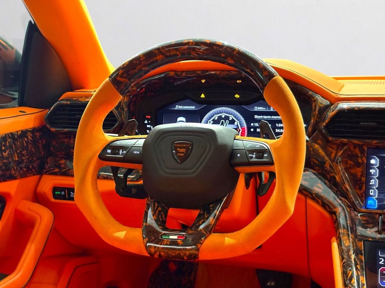 Lamborghini Urus STD AED 12,780 P.M | 0% DOWN PAYMENT | LAMBORGHINI URUS MANSORY VENATUS EVO S P900 | 4.0L TWIN-TURBO
