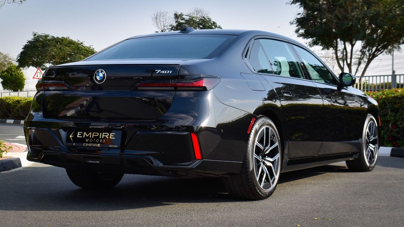 BMW 740Li BMW 740li M-Kitt / 2023 / USA