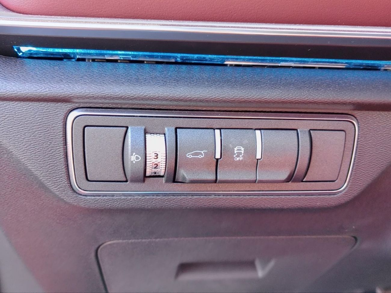 جيتور X70 جيتور اكس ٧٠ بلس ١.٥ لون ازرق غامق