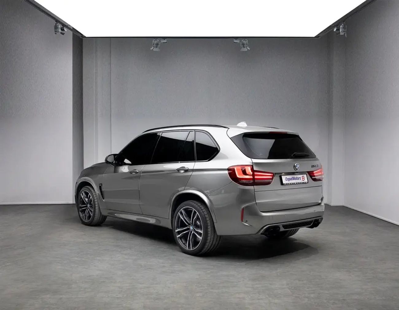 بي أم دبليو X5 M v