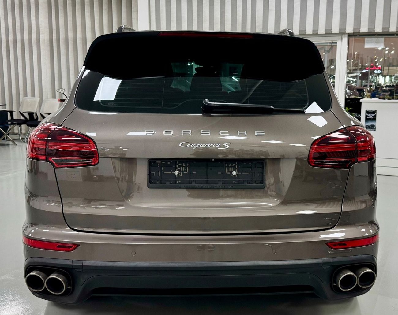 Porsche Cayenne GCC .. FSH .. Original Paint .. S .. Perfect Condition