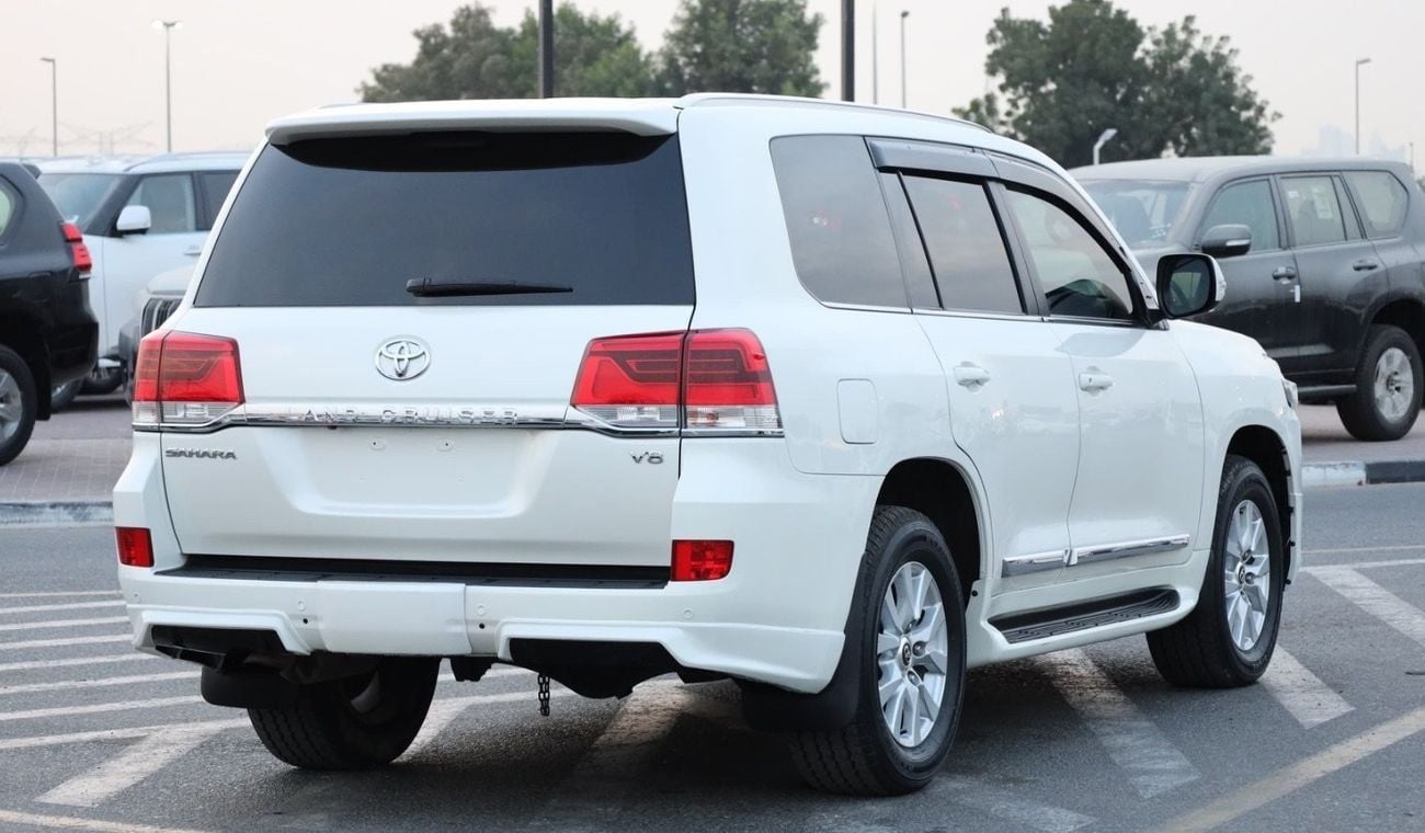تويوتا لاند كروزر Sahara 2020 RHD Diesel V8 Full Option Top Of The Range