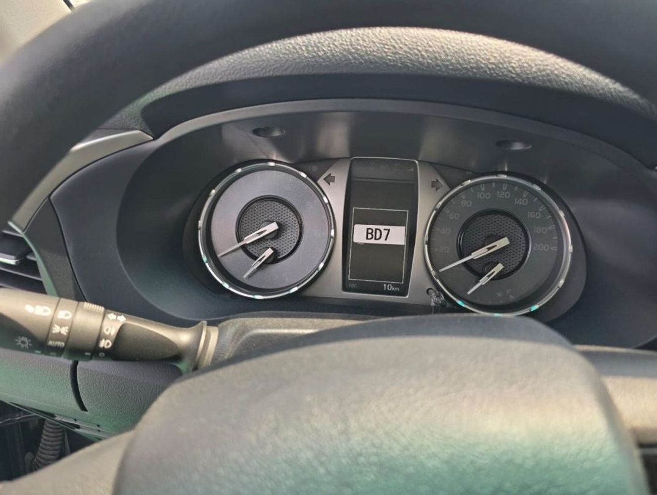 Toyota Hilux S GLX 2.4L 4WD A/T