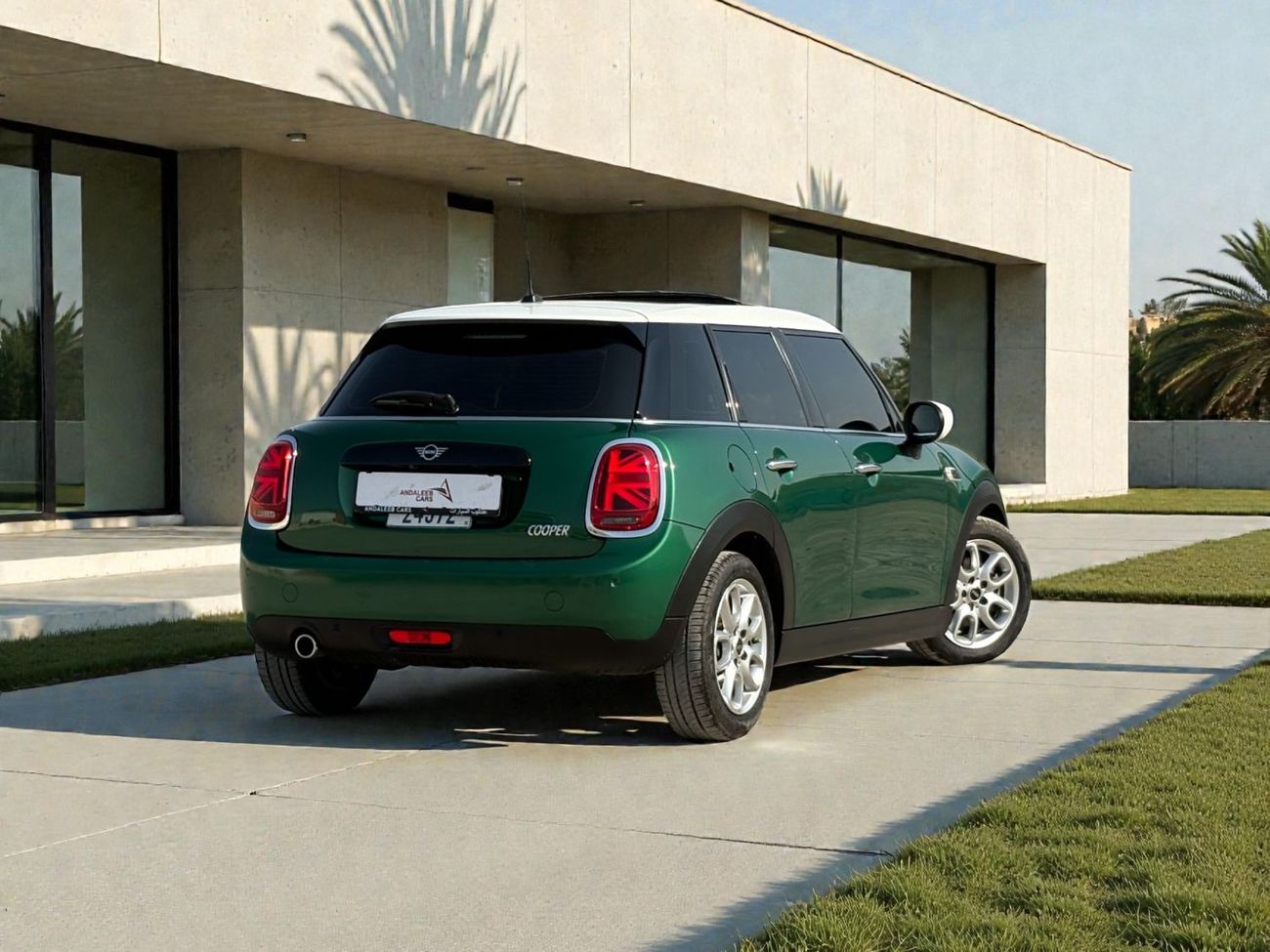 ميني كوبر Std 1.5L I3 A/T | 2020 | GCC SPECS | AED 960 per month