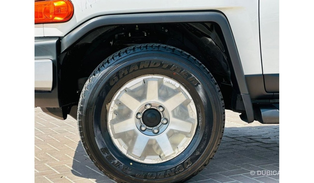 تويوتا إف جي كروزر TOYOTA FJ CRUISER 2023 XTREAM