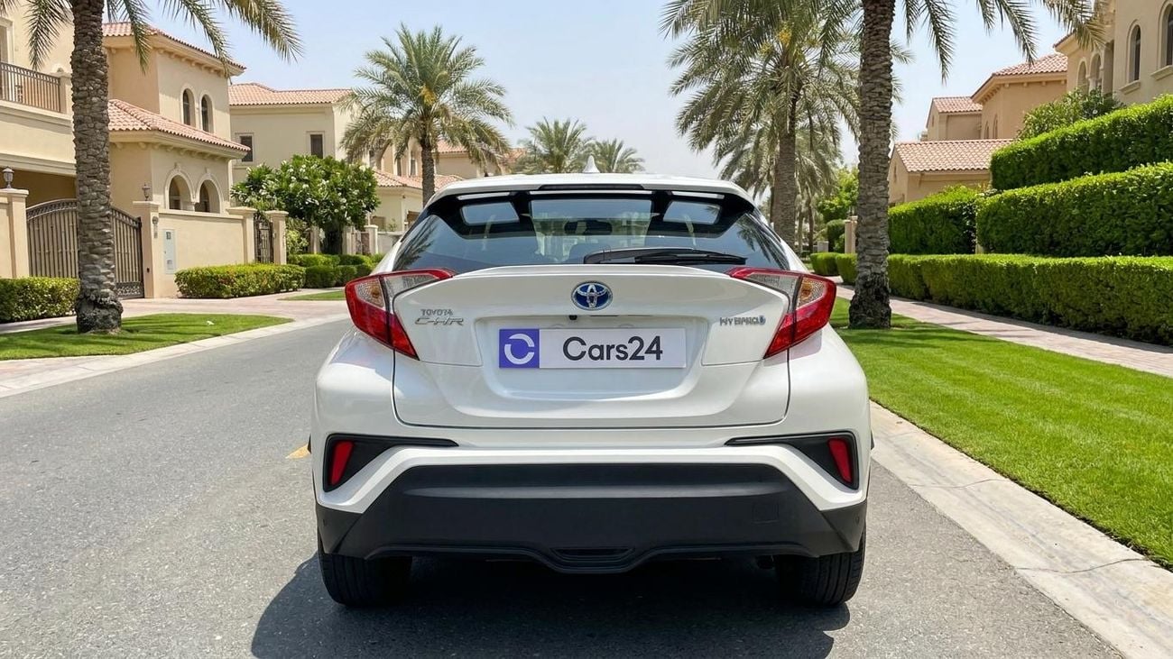 تويوتا CHR GX كارس24 هي سوق ضخم للسيارات المستعملة موثوق ومضمون ٪كارس24 هي سوق ضخم للسيارات المستعملة موثوق ومضمون