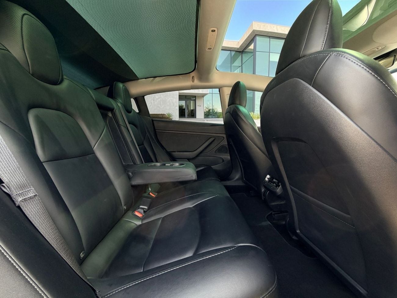 تسلا موديل 3 Long Range (AWD)