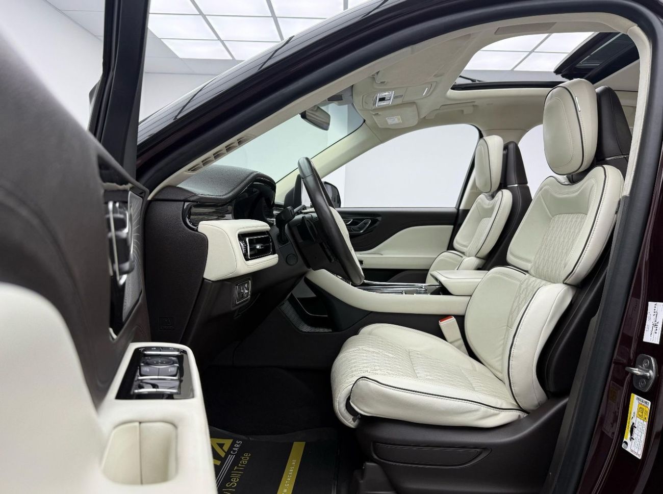 Lincoln Aviator Presidential 3.0L 2021 Lincoln Aviator Presidential, 2026 Warranty + Service Pack, 7 Seater, Low Km,