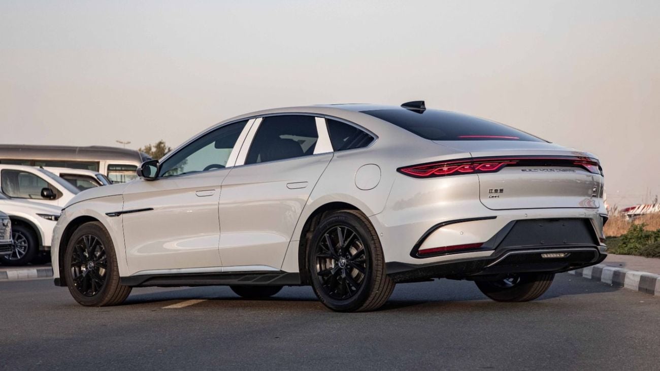 بي واي دي هان DM-i 125KM ELITE SMART DRIVING EDITION | 2025 | Ready Stock Limited QTY