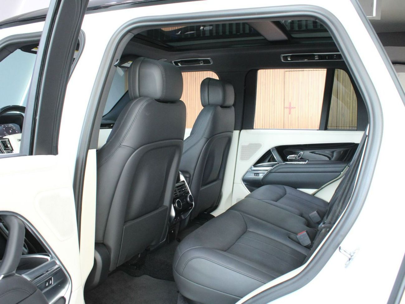 Land Rover Range Rover Vogue P400