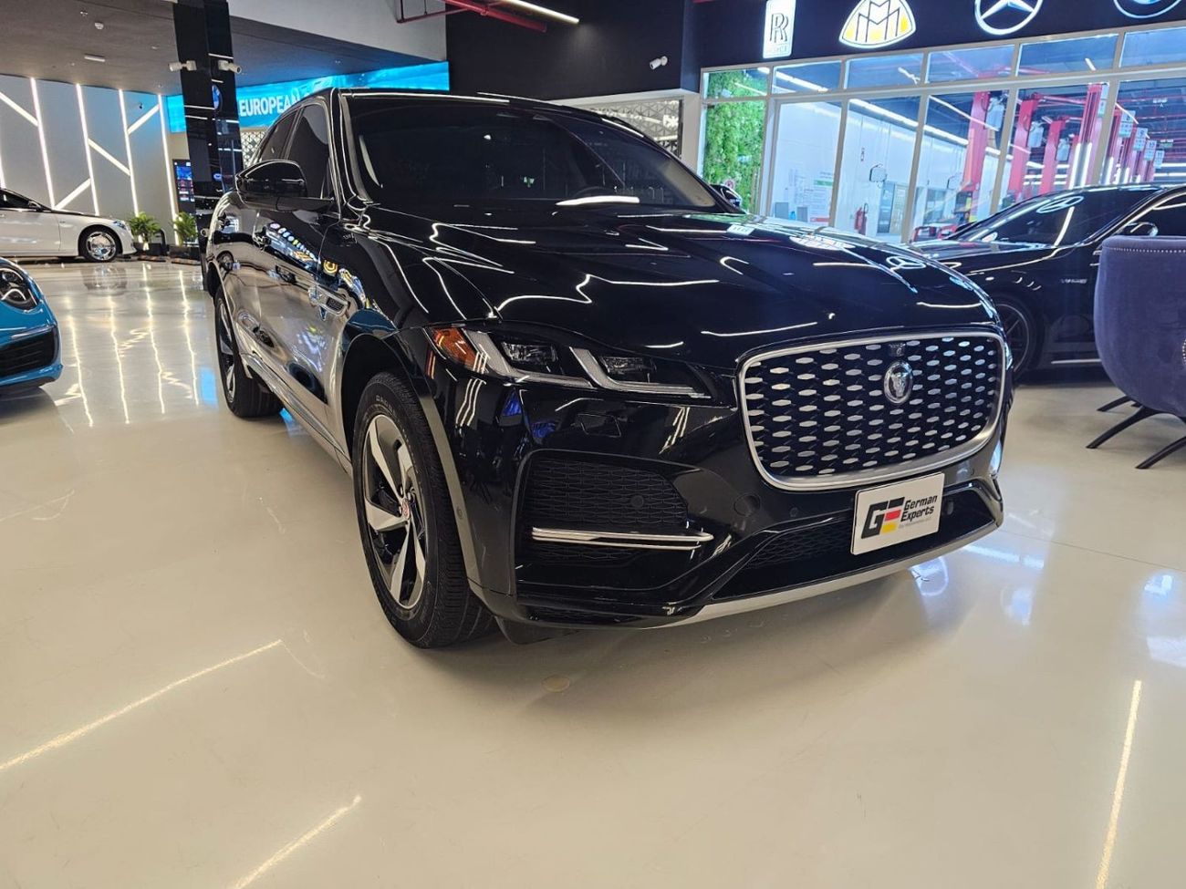 Jaguar F Pace 2022 Jaguar F-Pace R-Dynamic SE P250/10,000KM Only /Perfect Condition/No Paint