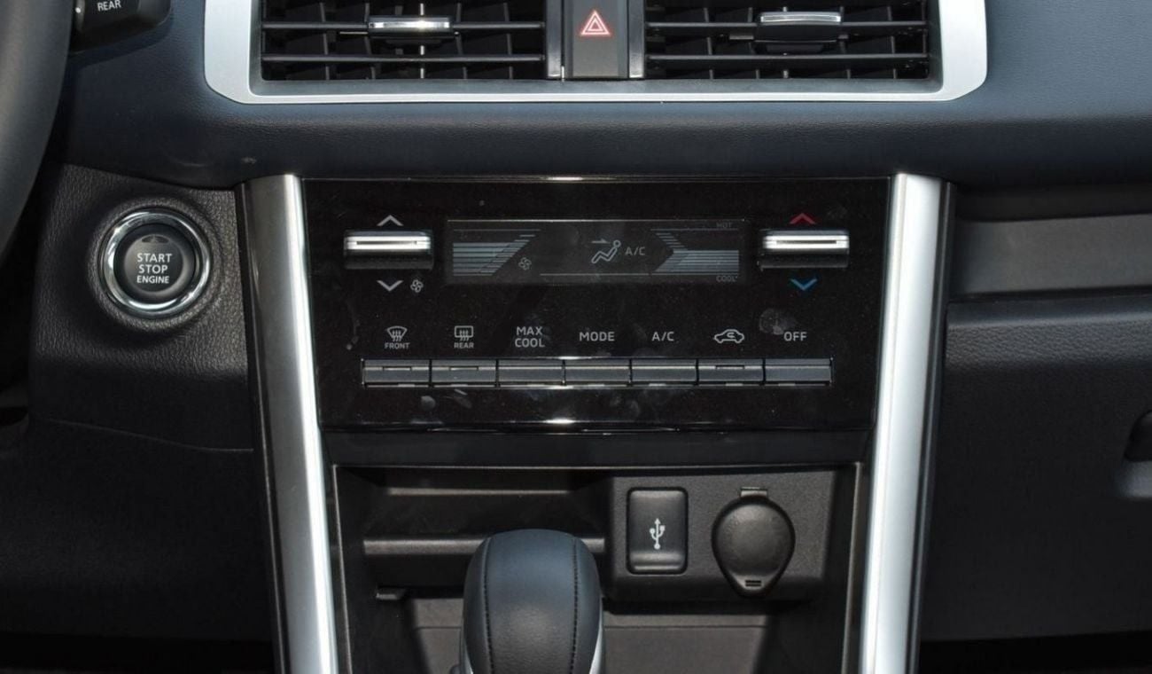 ميتسوبيشي إكسباندر Brand New Mitsubishi Xpander Cross 1.5L| Petrol | White/Black | 2025 | For Export Only