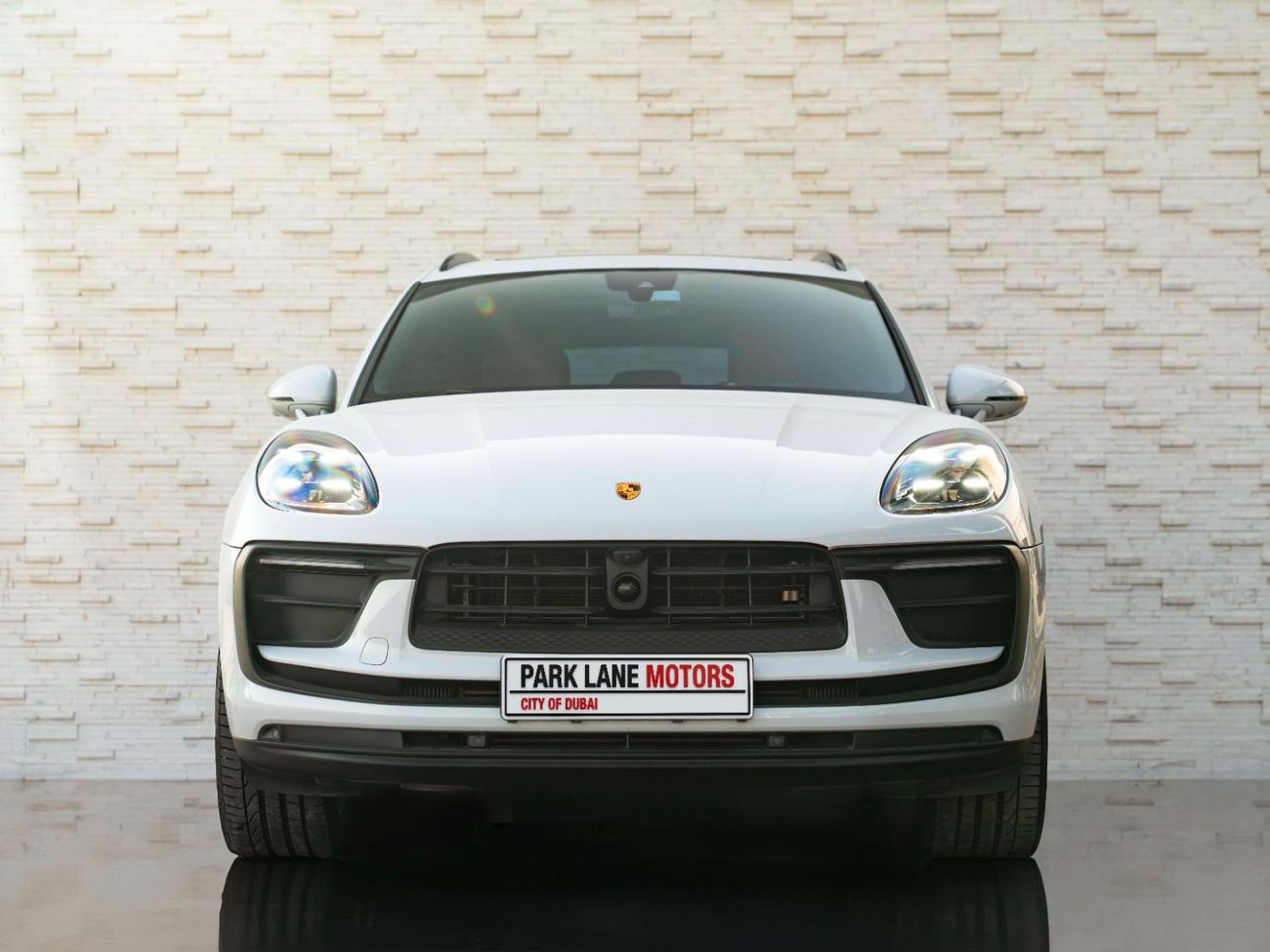 Std 252 مستعملة بورش ماكان Std 2.0L (252 HP) 2024 للبيع في دبي - 899391