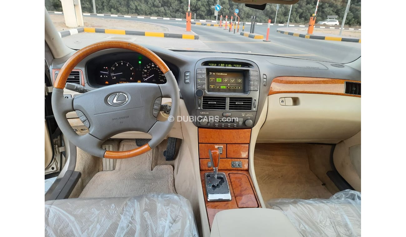 Lexus LS 430 Lexus LS430 Model 2005 1/2 ultra for sael