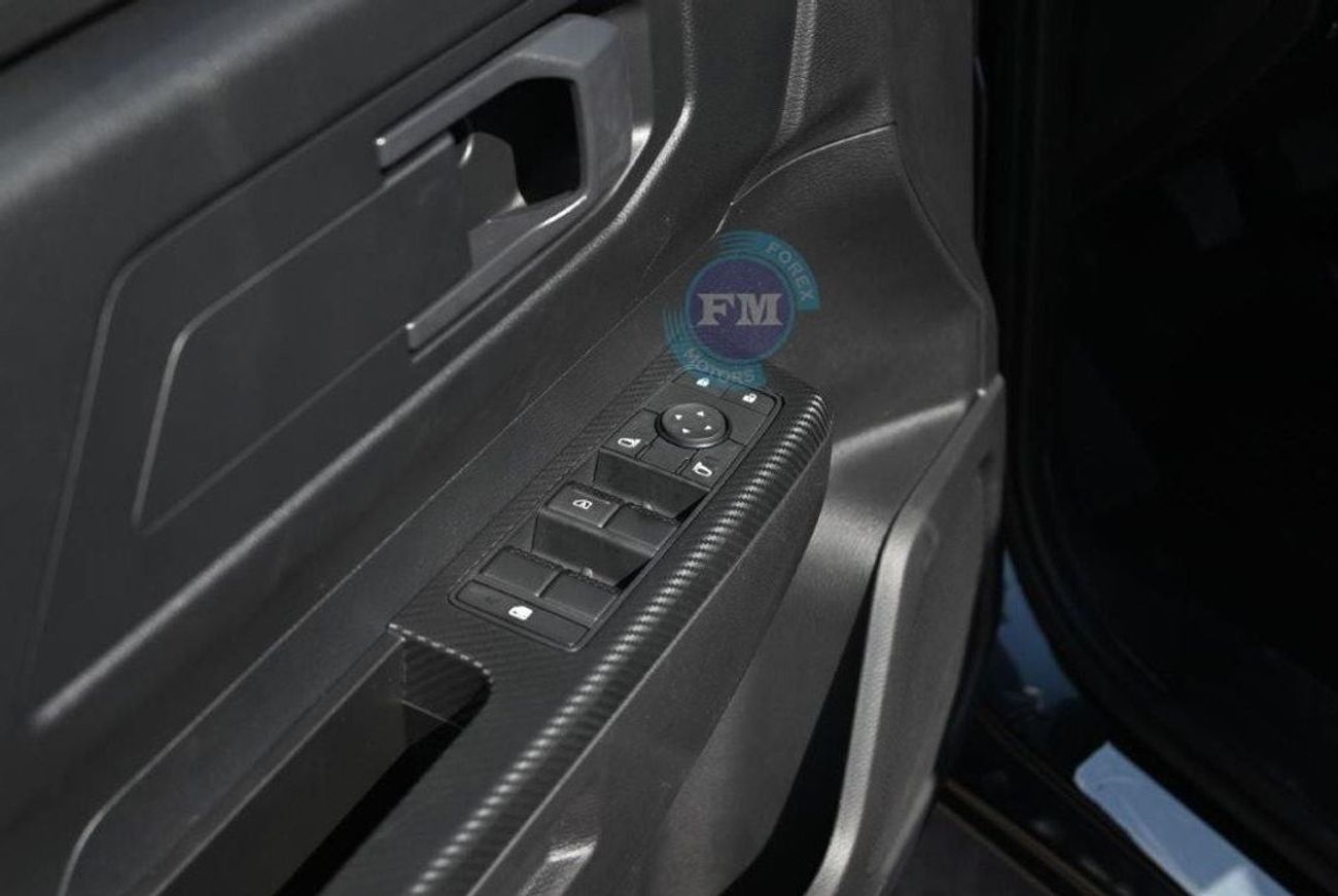 Mitsubishi L200 GL 2.4L Petrol 4WD Manual