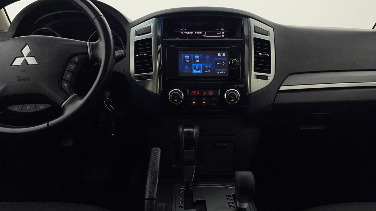 Mitsubishi Pajero GLS MIDLINE 3 | Zero Down Payment | Home Test Drive