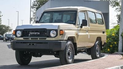 Toyota Land Cruiser 70 LC 78 HARDTOP 4.0L MT ECTAGR020 - 2026 Toyota LC78 3 Doors Hardtop - 4.0L Petrol Manual Beige