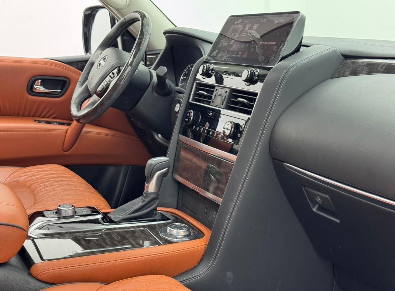 Nissan Patrol SE Titanium 4.0L 2023 Nissan Patrol SE Platinum, 2028 Nissan Warranty, 2026 Nissan Service Package,