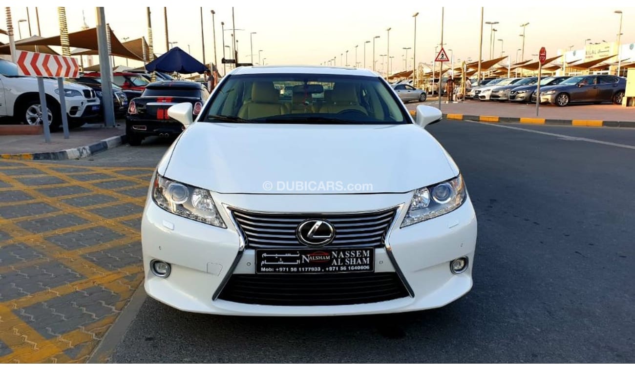 Lexus ES 330 Lexus ES350 a model 2015