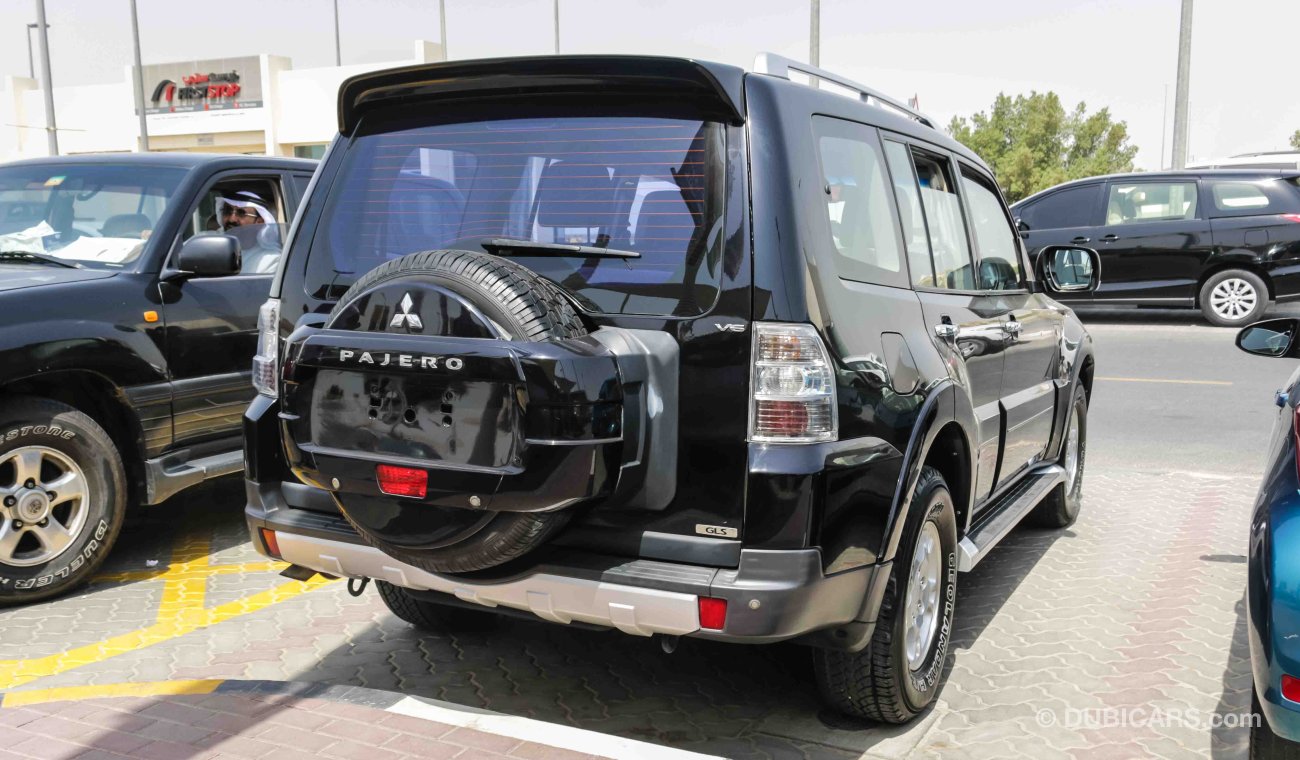 Mitsubishi Pajero GLS