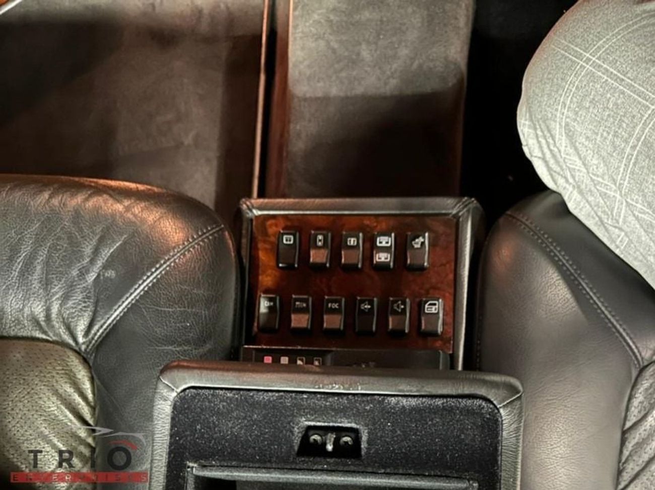 مرسيدس بنز S 600 