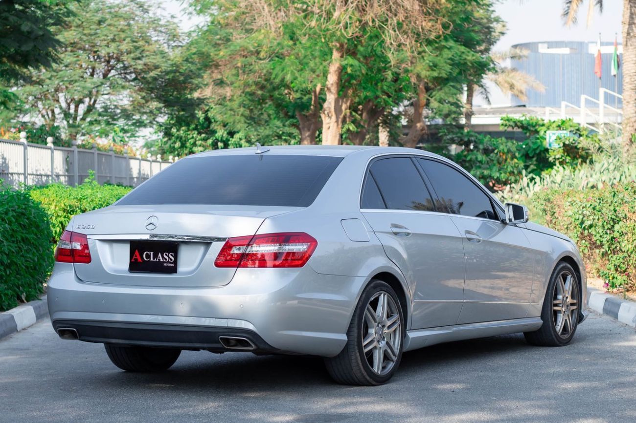 Mercedes-Benz E 350 Mercedes-Benz E350 2010, 3.5L V6, Automatic, RWD. Mileage: 180,000 km. Excellent condition inside an