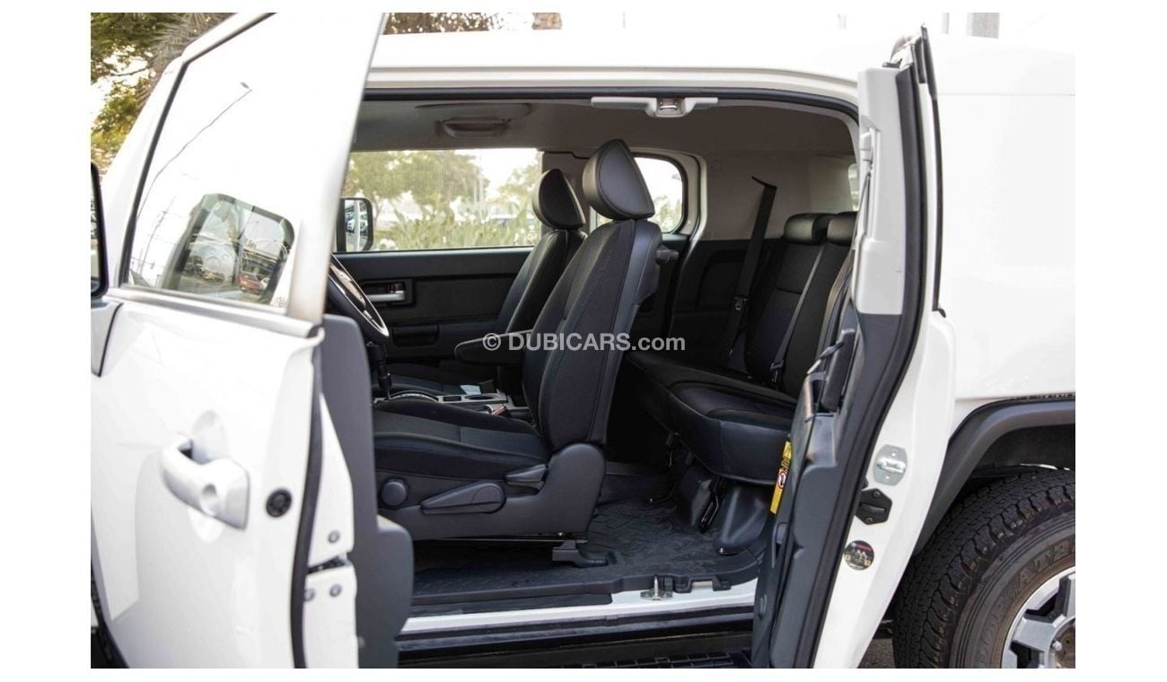 Toyota FJ Cruiser 2023 Toyota FJ Cruiser 4.0 STD Petrol A/T