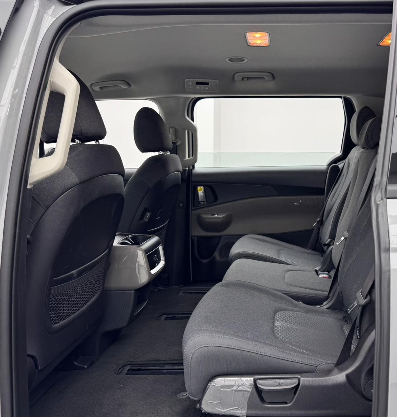 Kia Carnival 2026 Kia Carnival, Kia Warranty+Service Contract, GCC