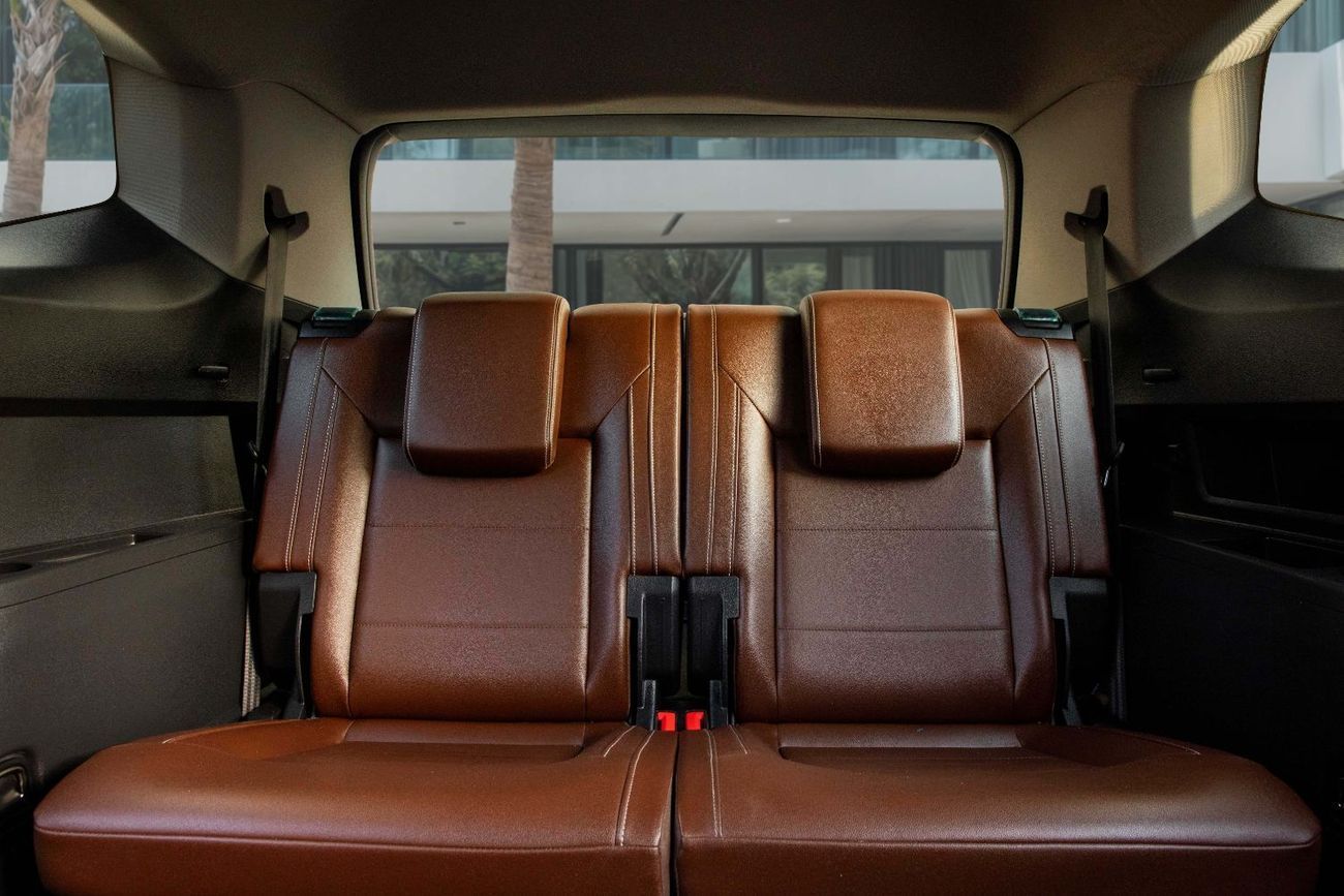 فولكس واجن تيرامونت comfortline | 2,350 P.M  | 0% Downpayment | VW Warranty | Low KM!