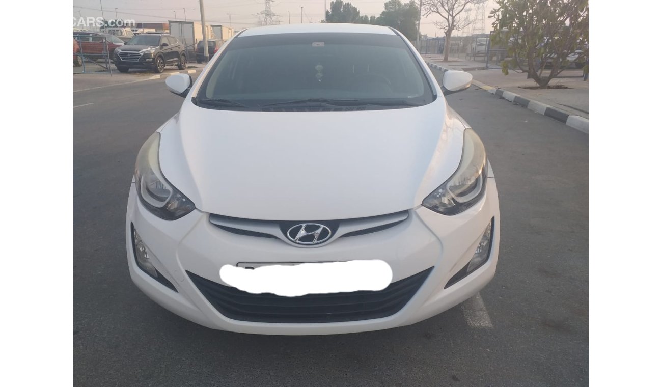 Hyundai Elantra MODEL 2015