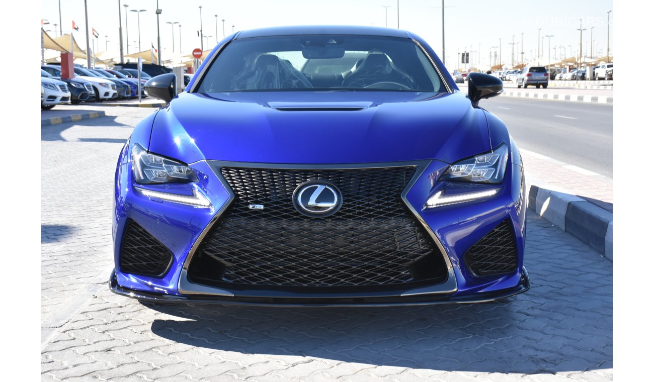 لكزس RC F