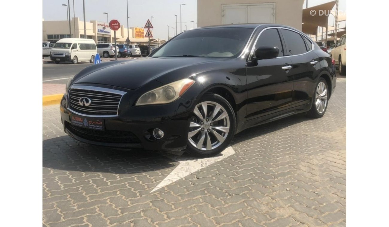 Infiniti M37 x American Specs