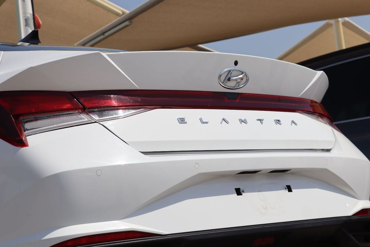Hyundai Elantra SMART COMFORT