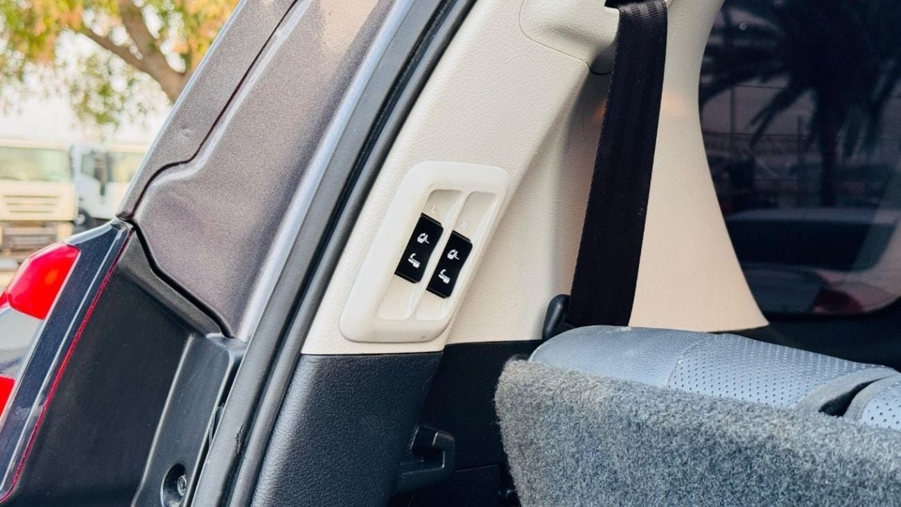 Toyota Prado FULLY OFF ROAD MODIFIED | AWNING CAMPING ROOFTOP RENT | RHD | 2.8L DIESEL | 2019 | SUNROOF